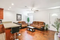 5 Mi to Coast: Centrally Located Long Beach Home!