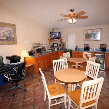 Edinburg Executive Inn