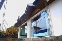 Hotel Sara Hotels in Mahaweli (am Flussufer)