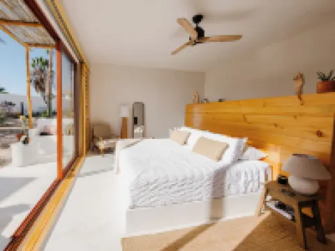 CASA BLANCO MADERA Hoteles en Todos Santos