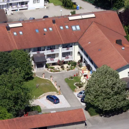 Hotel Lenauhof - Nur 3 Minuten Zur Rottal Terme -