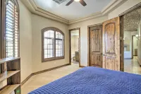Near Golfing: Mesa Villa w/ Outdoor Oasis & Pool! - فلل
