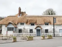 Castle Inn Hotels in Wareham