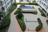 Comfy and Simply Studio Tokyo Riverside Pik 2 Apartment Hotels in Kosambi