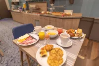 Hôtel des Marins, Saint-Malo - breakfast