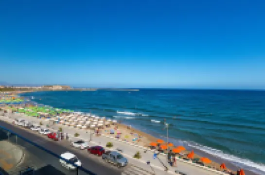 Meltemi Coast Suites