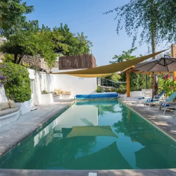 Luxury House with Pool fire Pit & Lake view