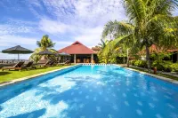 Cocotinos Manado - Pools