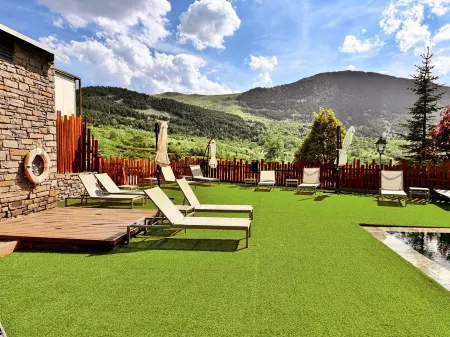 Aparthotel Siente Boí & Spa Отели рядом с достопримечательностью «Boi-Taüll»