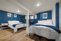 Private Jersey City Retreat w/ Backyard Bonfire & Grill · 20mins to NYC