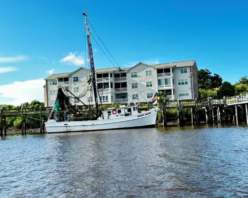 Wake up on the River!  Walk to Charming Downtown Darien.  w/Boat Slip Hotels in Darien