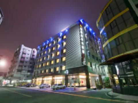 冠閣ホテル 嘉義 獄政博物館（嘉義旧監獄）周辺のホテル