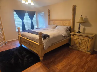 Backyard Oasis near downtown Hotels near Arizona Railway Museum