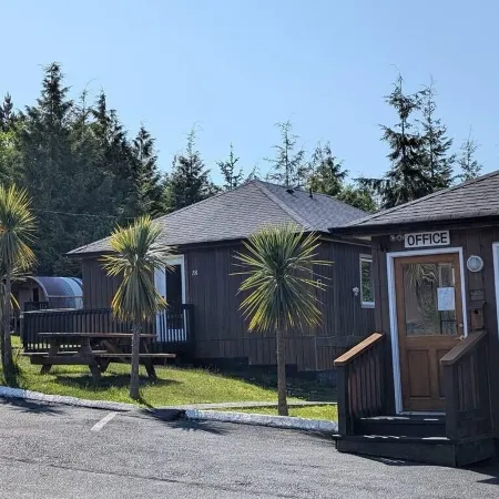 Little Beach Resort