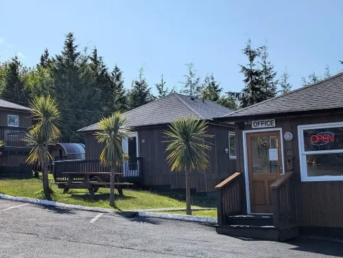 Little Beach Resort