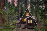 스페클드 바이 아반트스테이, 현대적인 인테리어, 호수까지 0.5마일! North Tahoe Art Center 주변 호텔