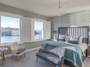 포위 하버 호텔