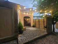 Muju Muju Glamping & Pool Villa Caravan