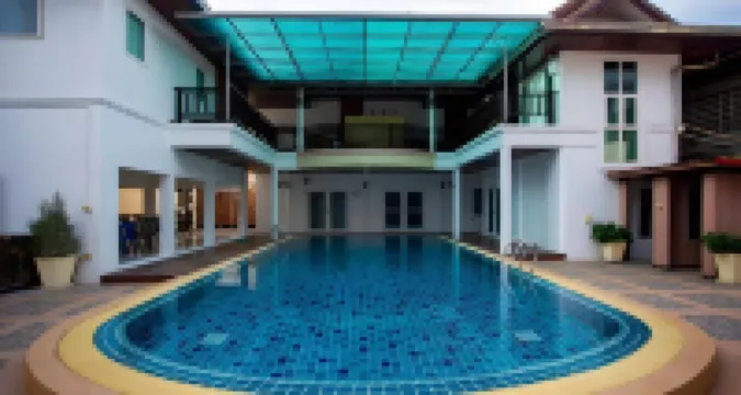 Sea Paradise Hotel Sattahip