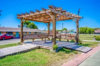 Gulfway Motel by OYO Near Airport I 37