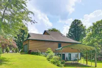 Wraparound Porch w/ Views: Blue Ridge Mtn Gem! - Homestays