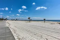 ที่พักน่ารักใน Gulfport: ระยะครึ่งไมล์ถึงชายหาด! - ติดทะเล