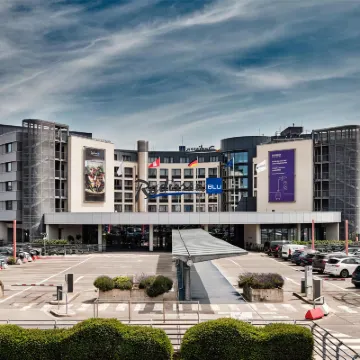 Radisson Blu Hotel, Hamburg Airport Hotels near Niendorf