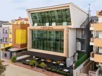 Luff Living - Adult Only Hotels near Lower Duden Waterfalls