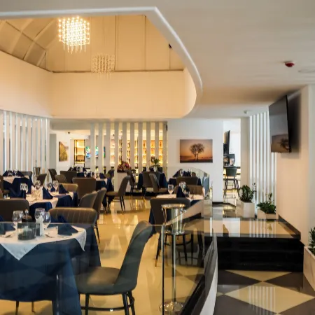 Omedad Hotel