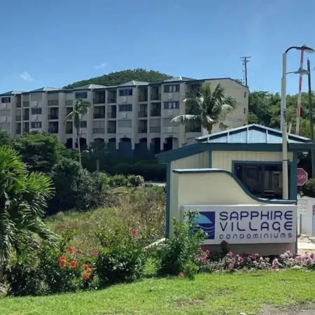 Stylish Beach Condo located on Sapphire Beach