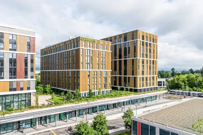 B&B HOTEL Geneva Airport Các khách sạn gần Stade de Balexert