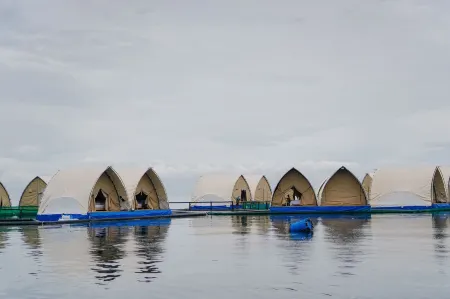 Reef Resort - Mount Apo View Unit C2