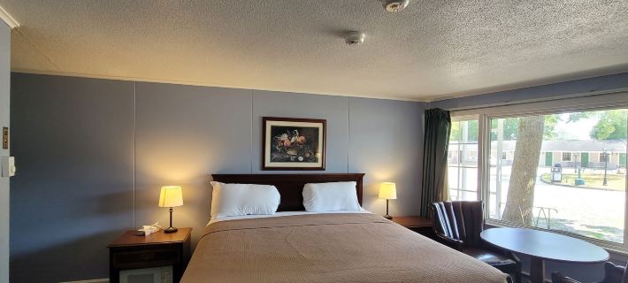 Tallwood Motel Wells Hotels in Wells