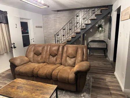 Miller Suites Unit #2 -2Bdrm 1.5 Bath in the Heart of Vernal.  for Work or Play.