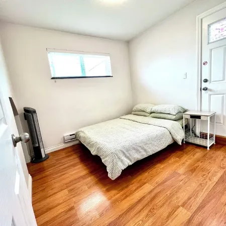 Cozy 2-bedroom guesthouse in a convenient location