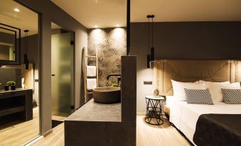 Nuevo Luxury Suite
