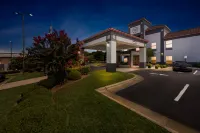Red Roof PLUS+ Henderson Hotels in Henderson