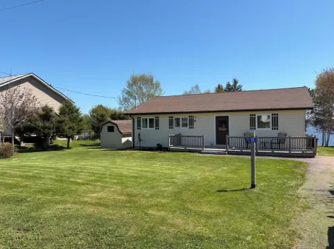 Riverside Landing Cottage