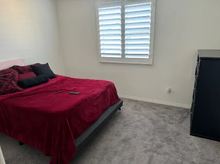 Tranquil Haven: Luxurious Retreat with Unmatched Elegance and Serenity Отели рядом с достопримечательностью «Парк Спирит»