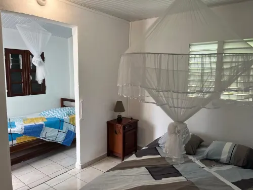 Charming house with sea view Hotels in Saint-Louis