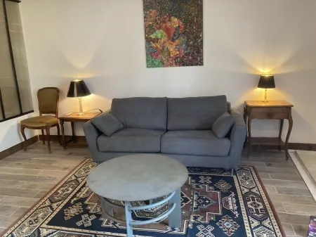 Charmant Studio 25min Aéroport Paris CDG Отели в г. Сен-Брис-Су-Форе