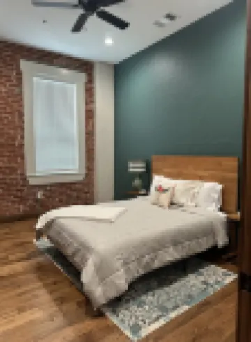 Cozy 2-bedroom apartment in Aubrey with WiFi, AC