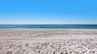 Chateau la Mer II 902 - Pirates Mermaid