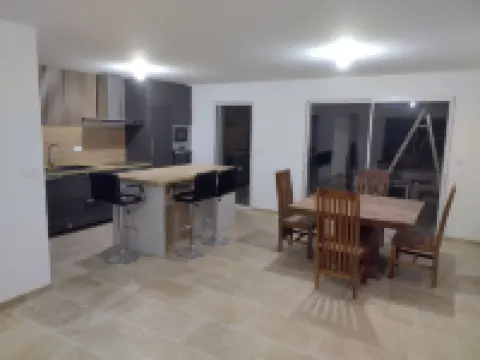 Villa in the countryside in an Occitan village with medieval castle Hotels in Montarnaud