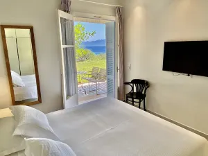 Armonia Bay Hotel