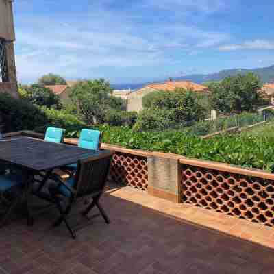 Cosy apartment, 10 minutes' walk from Propriano center and beach Others