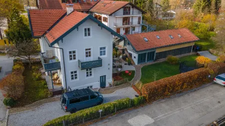 Quiet 2 room garden loft with terrace