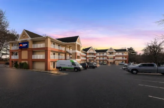 郊區工作室溫斯頓塞勒姆靠近漢斯購物中心