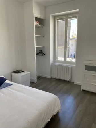 Le Ciné'ppart - T2 - Villeurbanne Campus Doua Отели рядом с достопримечательностью «Университет Клод Бернар Лион 1»