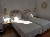 Casa Margot 2 카다케스 호텔